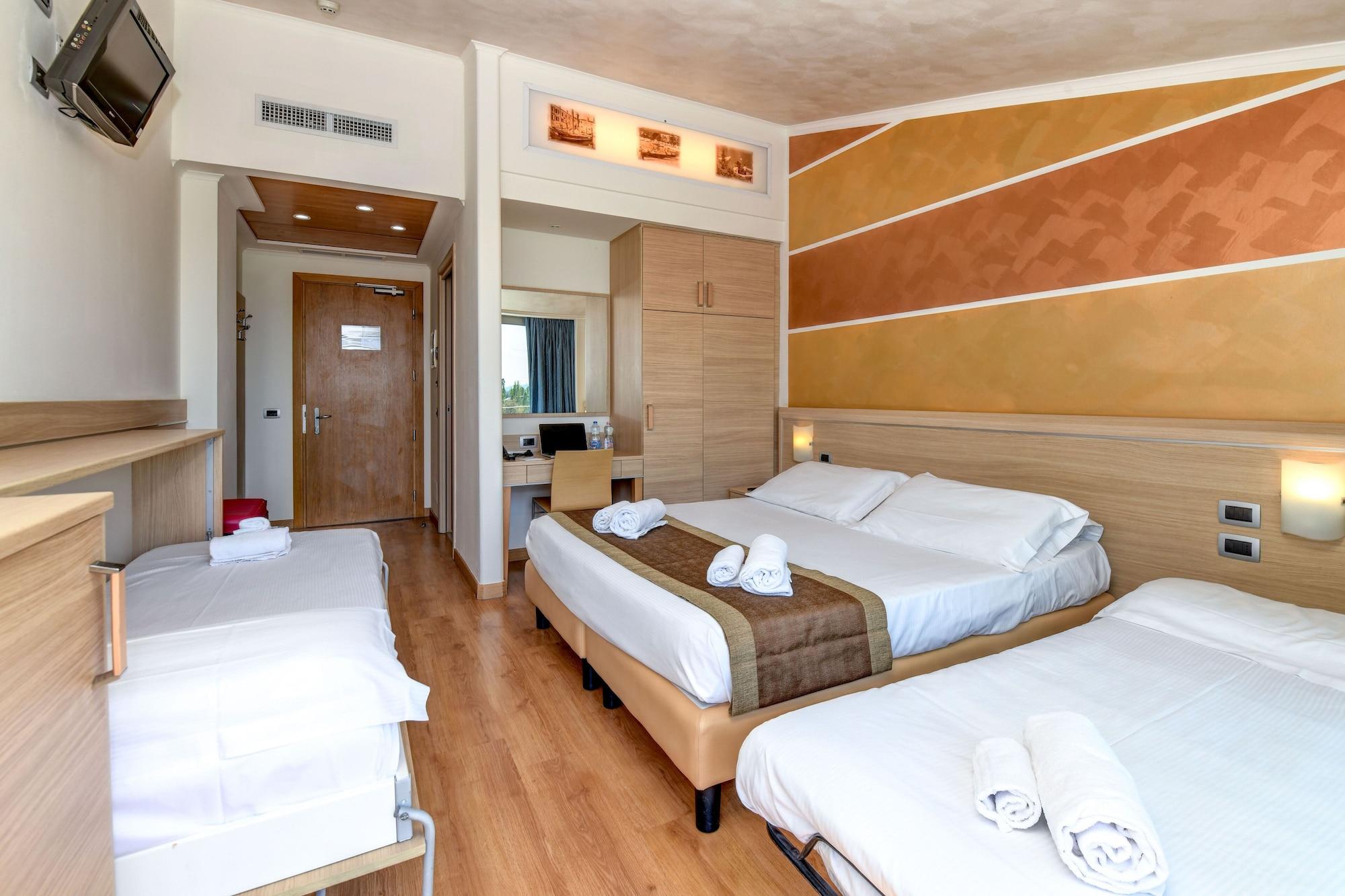 Hotel Rivus Пескьера-дель-Гарда Экстерьер фото